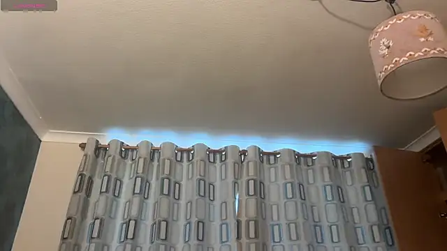 Snapshot of JennyHazel1 chatting on 31, 10, 2025 JennyHazel1 online show from 31, 10, 2025