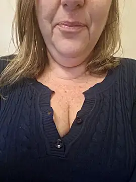 Snapshot of Mara-24 chatting on 10, 3, 2025 Mara-24 online show from 10, 3, 2025