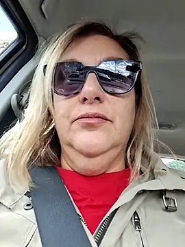 Snapshot of Mara-24 chatting on 8, 10, 2025 Mara-24 online show from 8, 10, 2025