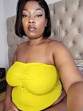 Snapshot of bigbootyboohle chatting on 30, 5, 2026 bigbootyboohle online show from 30, 5, 2026