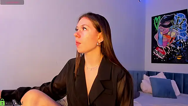 Nicole Charm online show from 23, 4, 2026