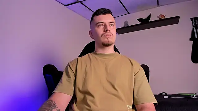 james connor2 online show from 17, 12, 2025