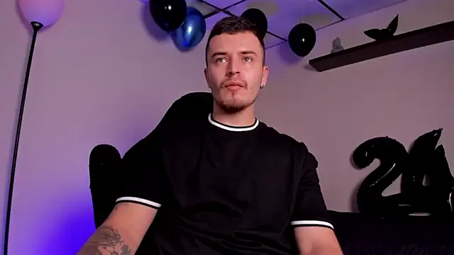 james connor2 online show from 24, 11, 2025