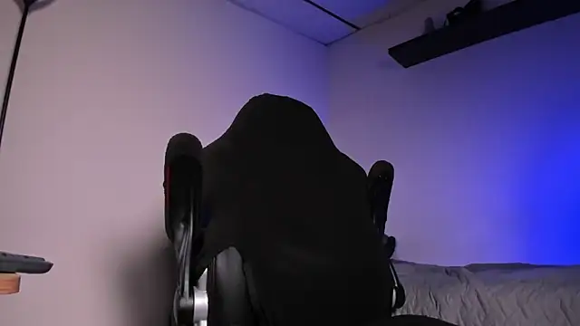 james connor2 online show from 12, 4, 2026