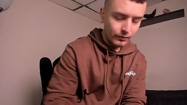 james connor2 online show from 20, 12, 2025