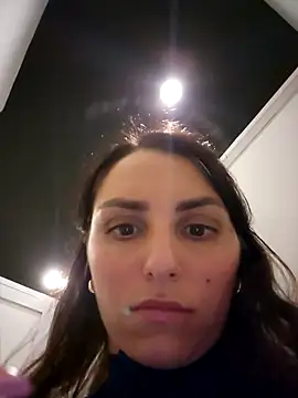 Izabella Bella online show from 17, 2, 2026