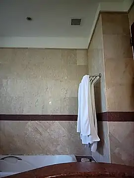 Izabella Bella online show from 1, 3, 2026