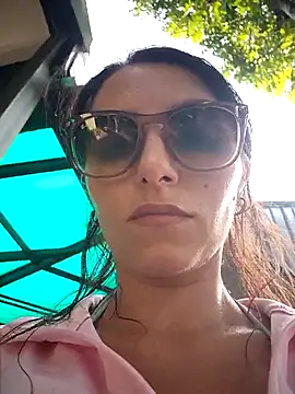 Izabella Bella online show from 28, 4, 2026