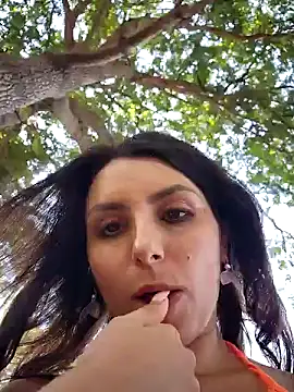 Izabella Bella online show from 20, 1, 2025