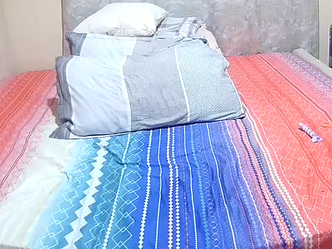 slender sweet online show from 18, 4, 2026