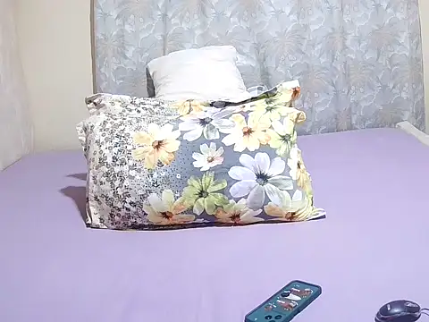 slender sweet online show from 20, 4, 2026