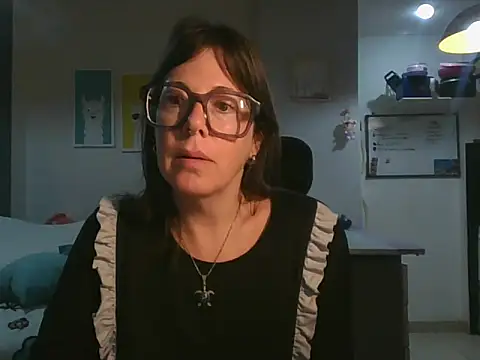 Snapshot of Calentandote chatting on 18, 5, 2026 Calentandote online show from 18, 5, 2026