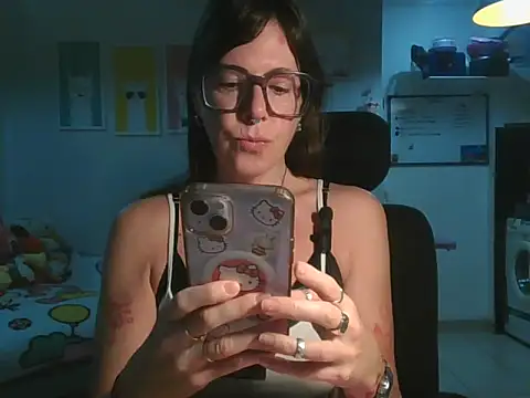 Snapshot of Calentandote chatting on 12, 5, 2026 Calentandote online show from 12, 5, 2026