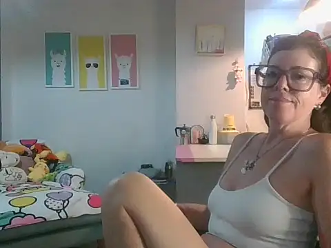 Snapshot of Calentandote chatting on 4, 4, 2026 Calentandote online show from 4, 4, 2026