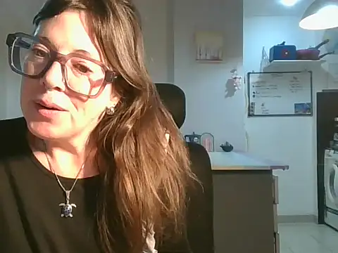 Snapshot of Calentandote chatting on 27, 5, 2026 Calentandote online show from 27, 5, 2026