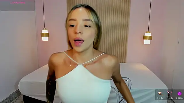 AliceRoss0 online show from 19, 6, 2026