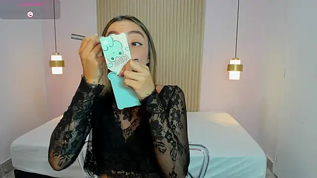 AliceRoss0 online show from 20, 6, 2026
