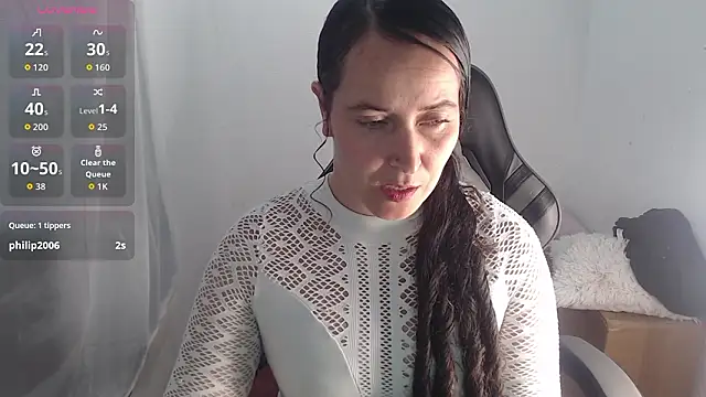 carla slut outlimits online show from 27, 3, 2026