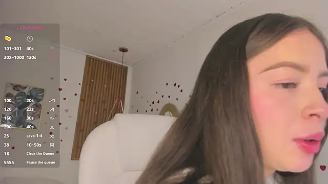 TiffanyWright online show from 12, 4, 2026