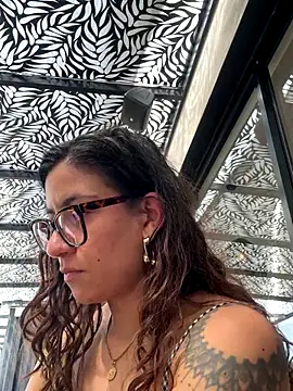 Snapshot of ValeriEvan chatting on 22, 9, 2025 ValeriEvan online show from 22, 9, 2025