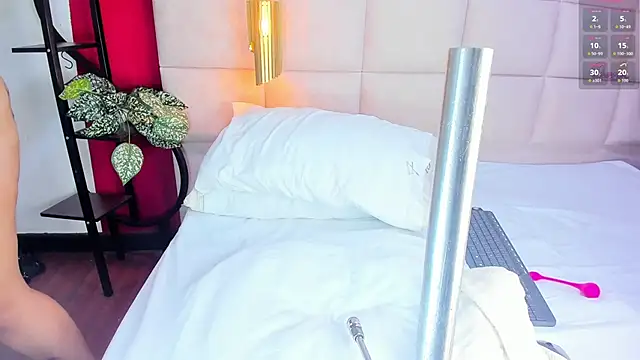 Amberluy online show from 23, 2, 2026