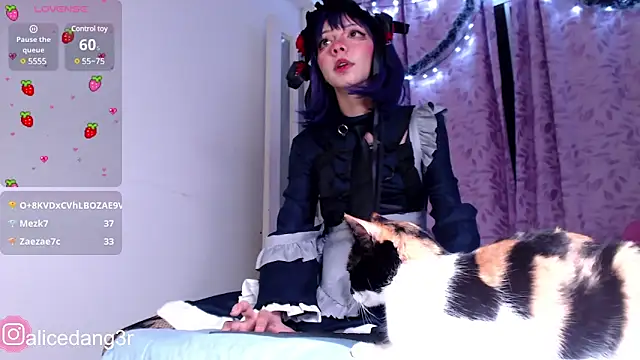 Alicedangerrr online show from 24, 12, 2024