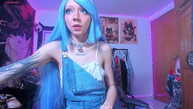 Snapshot of Alicedangerrr chatting on 11, 6, 2026 Alicedangerrr online show from 11, 6, 2026