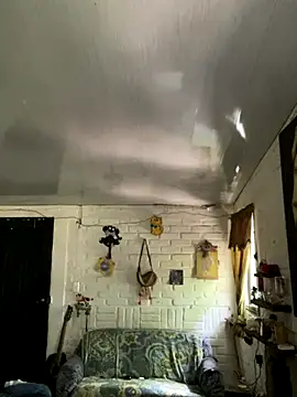 Snapshot of FlpGmz chatting on 25, 9, 2025 FlpGmz online show from 25, 9, 2025