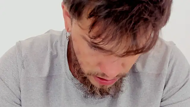 Beard xox online show from 13, 10, 2025