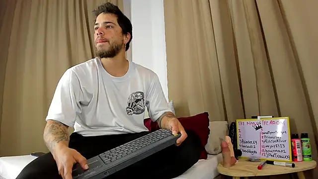 Beard xox online show from 25, 1, 2025
