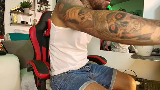 Leenar Key online show from 31, 10, 2025