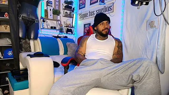 Leenar Key online show from 25, 3, 2026