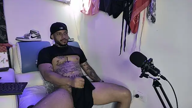 Leenar Key online show from 11, 3, 2025