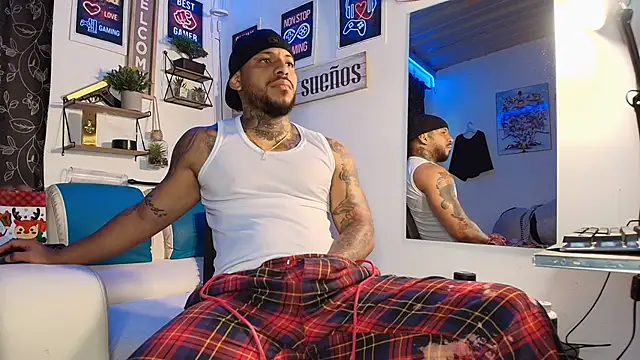 Leenar Key online show from 4, 10, 2025