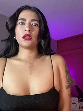 Cleopatracute  online show from 6, 1, 2025