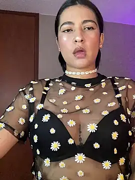 Cleopatracute  online show from 10, 12, 2024