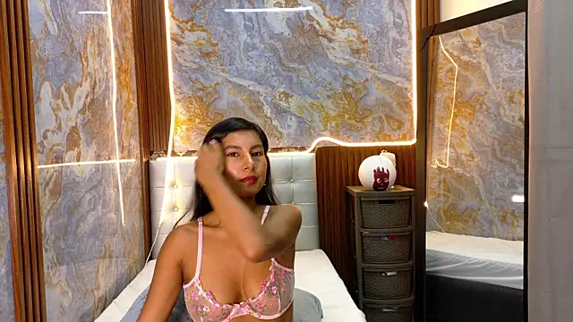  Jessi29  online show from 14, 11, 2025