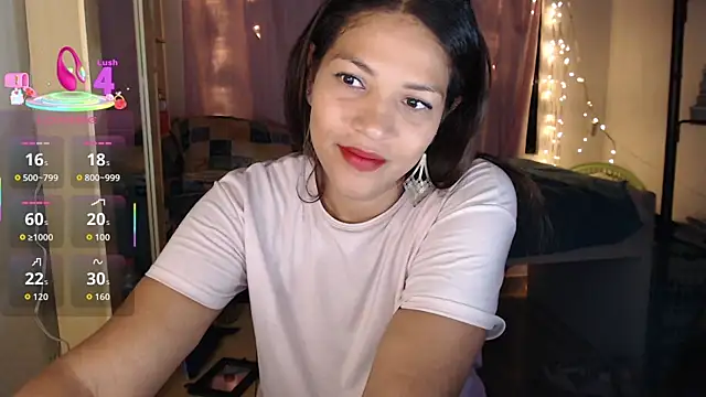 makennaa  online show from 15, 10, 2025