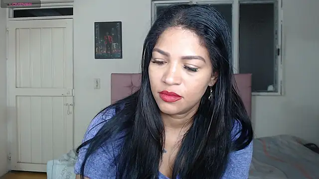 Snapshot of makennaa_ chatting on 28, 4, 2026 makennaa online show from 28, 4, 2026