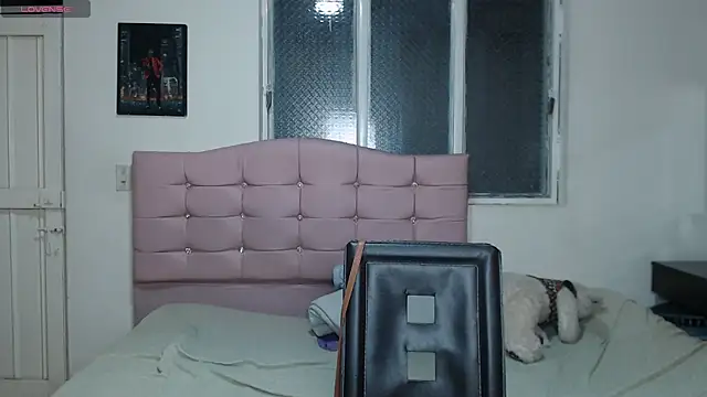 Snapshot of makennaa_ chatting on 20, 5, 2026 makennaa online show from 20, 5, 2026