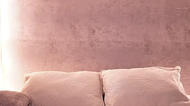 Nicky and Blake online show from 16, 10, 2025