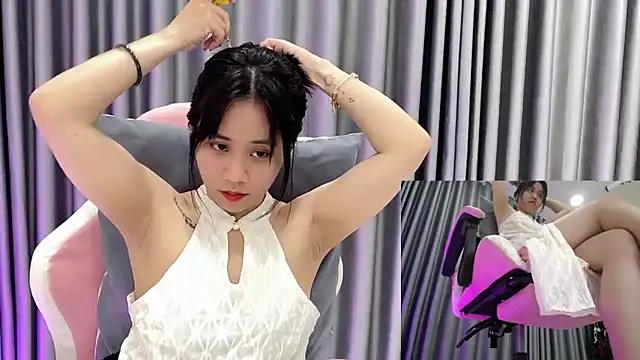 Snapshot of -rosiie- chatting on 18, 3, 2025 -rosiie- online show from 18, 3, 2025