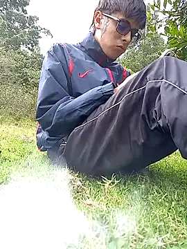 Snapshot of Cuervo_maniaco chatting on 5, 11, 2025 Cuervo maniaco online show from 5, 11, 2025