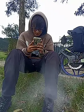 Snapshot of Cuervo_maniaco chatting on 25, 11, 2025 Cuervo maniaco online show from 25, 11, 2025