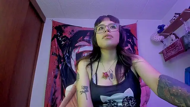 Lucyfx666 online show from 17, 6, 2026