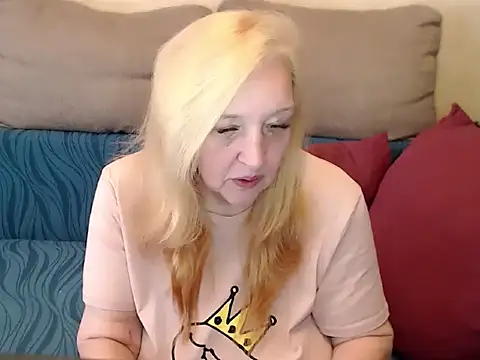 Snapshot of ANNAMATURE54 chatting on 2, 4, 2026 ANNAMATURE54 online show from 2, 4, 2026