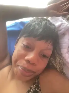 NAUGHTYSHALOTXX online show from 28, 2, 2026