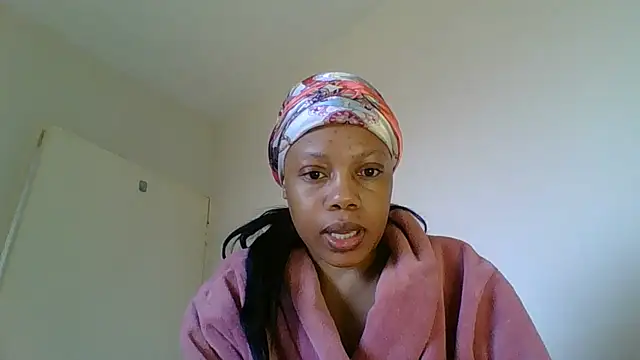 NAUGHTYSHALOTXX online show from 12, 7, 2026