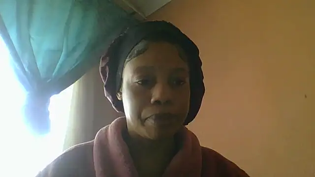 Snapshot of NAUGHTYSHALOTXX chatting on 27, 5, 2026 NAUGHTYSHALOTXX online show from 27, 5, 2026