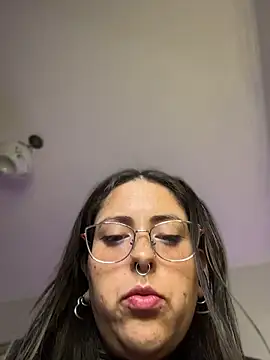 Snapshot of Mizztikaa chatting on 6, 5, 2026 Mizztikaa online show from 6, 5, 2026